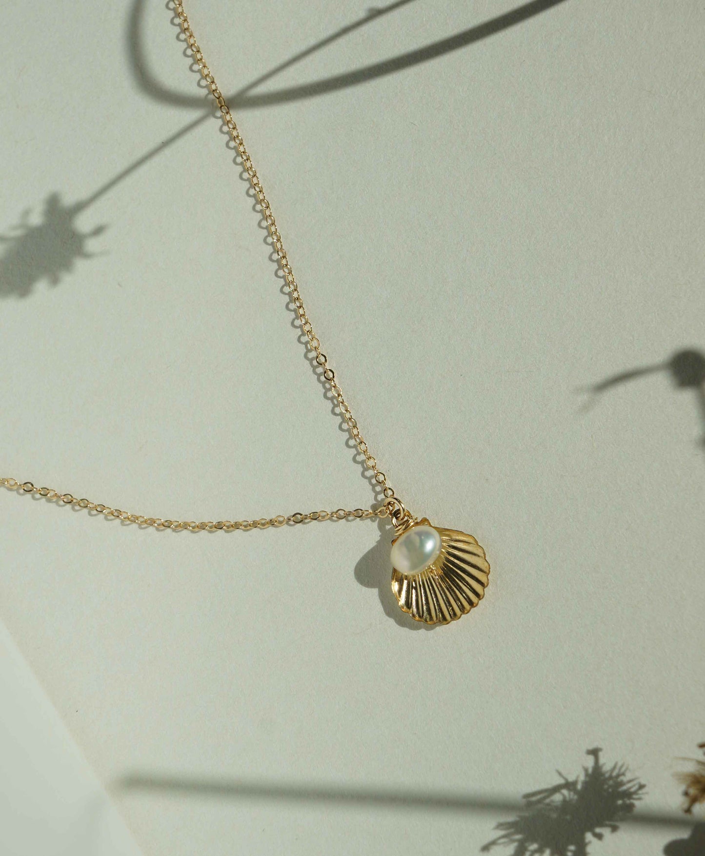Belle Necklace