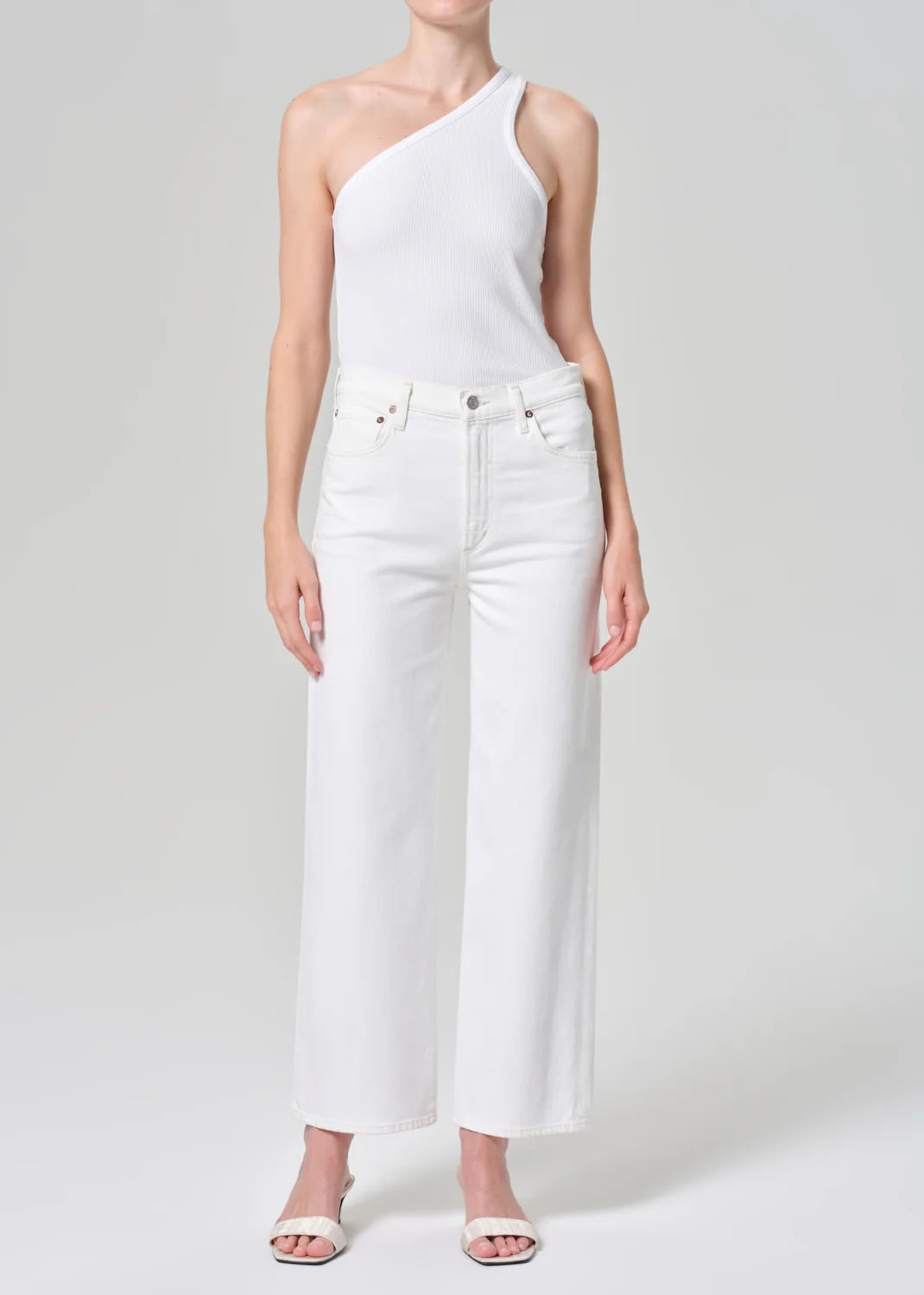 Harper Stretch in White Wash