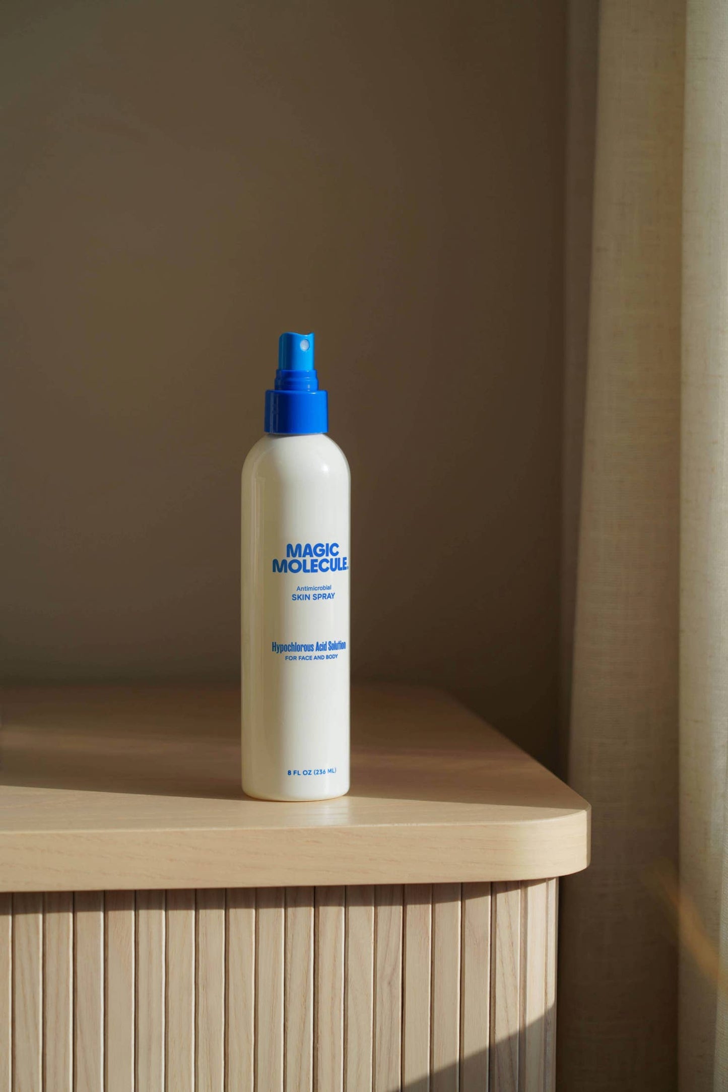 Magic Molecule Hypochlorous Acid Spray: Standard 8oz