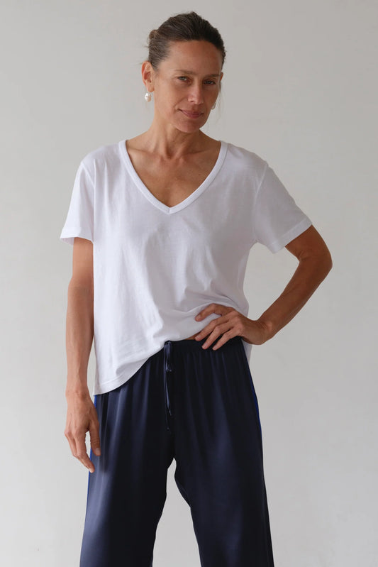 The Jersey V Neck - White