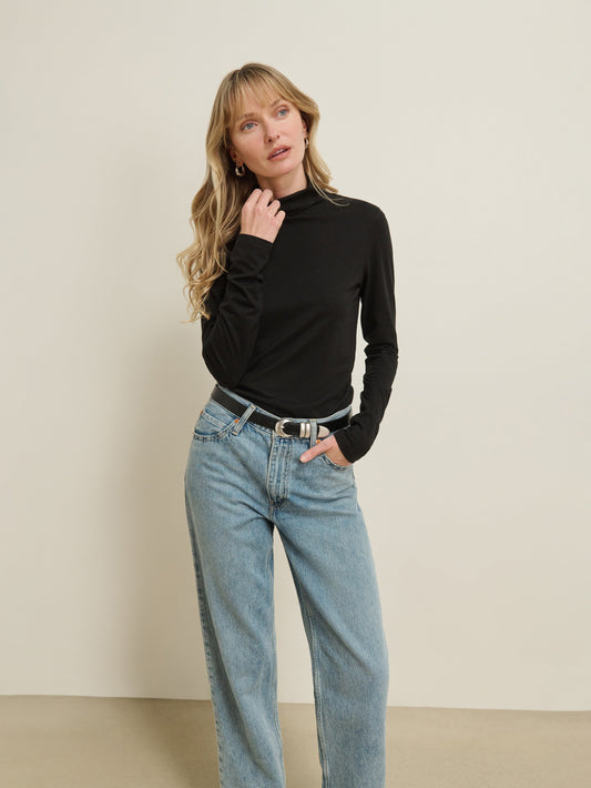 Rene Luxe Turtleneck in Jet Black