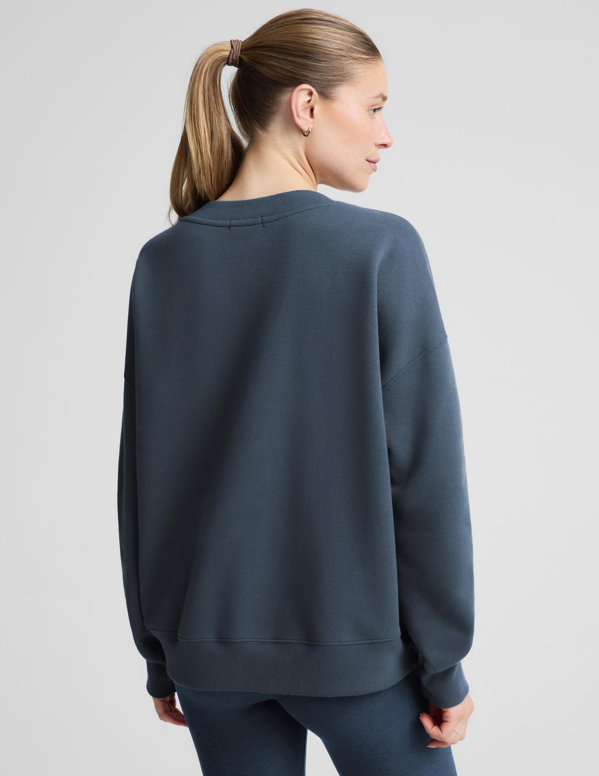 LuxeFleece 2.0 V-Neck Sweatshirt in Blue Tundra