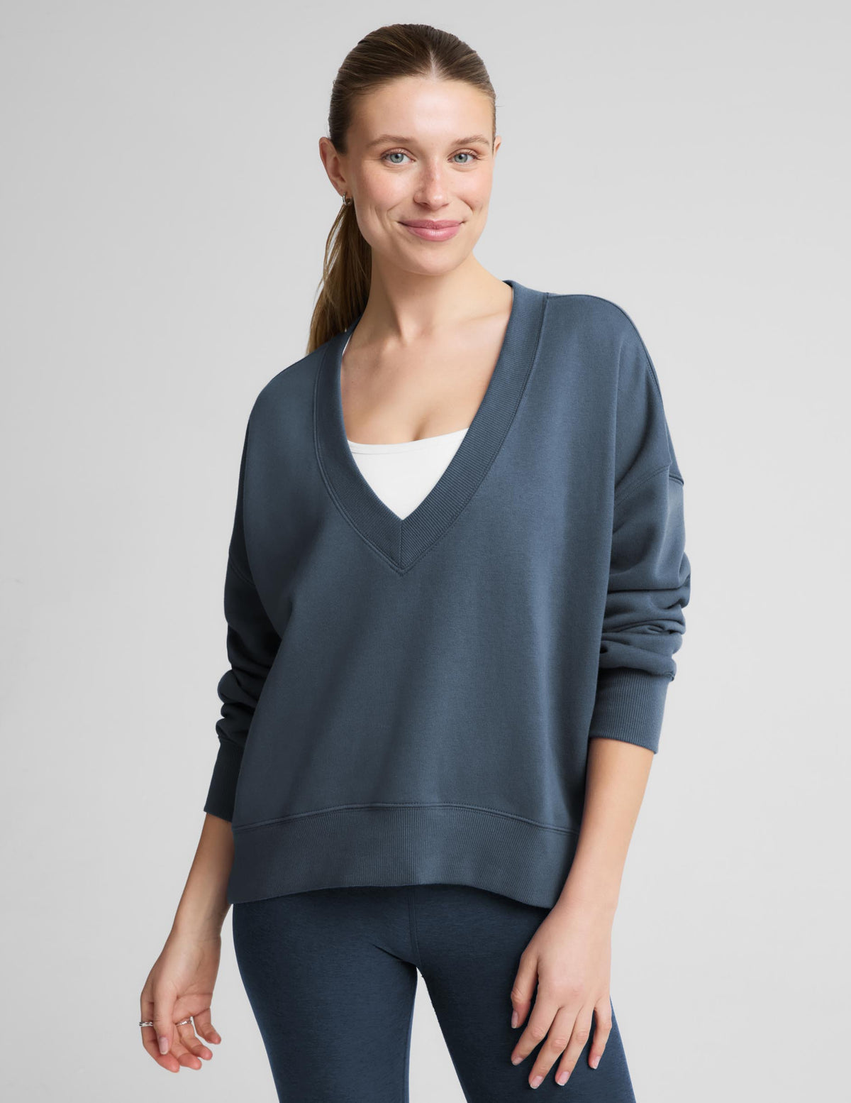LuxeFleece 2.0 V-Neck Sweatshirt in Blue Tundra